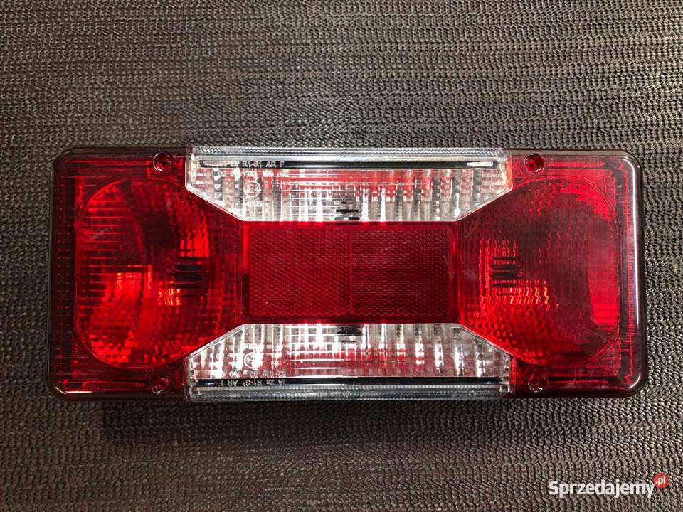 Iveco Daily 2006 Skrzynia Kontener Lampa tylna prawe