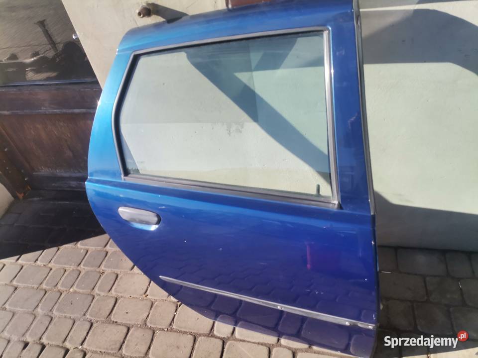 DRZWI PRAWY TYŁ FIAT PUNTO 2 5D KOLOR 498 osobowe Nowy Sącz