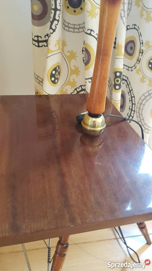 LAMPA STOJĄCA Z GAZETNIKIEM LATA 70 PRL TRÓJNÓG