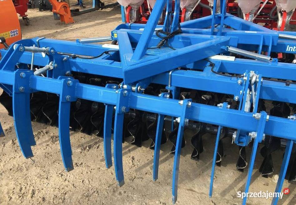 InterTech agregat przedni talerzowy 25 m z włóką Rzędziany