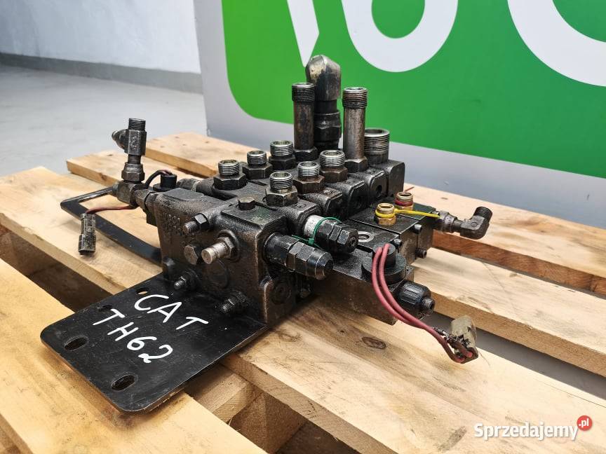 Rozdzielacz hydrauliczny HUSCO CAT TH 62 Pozostałe