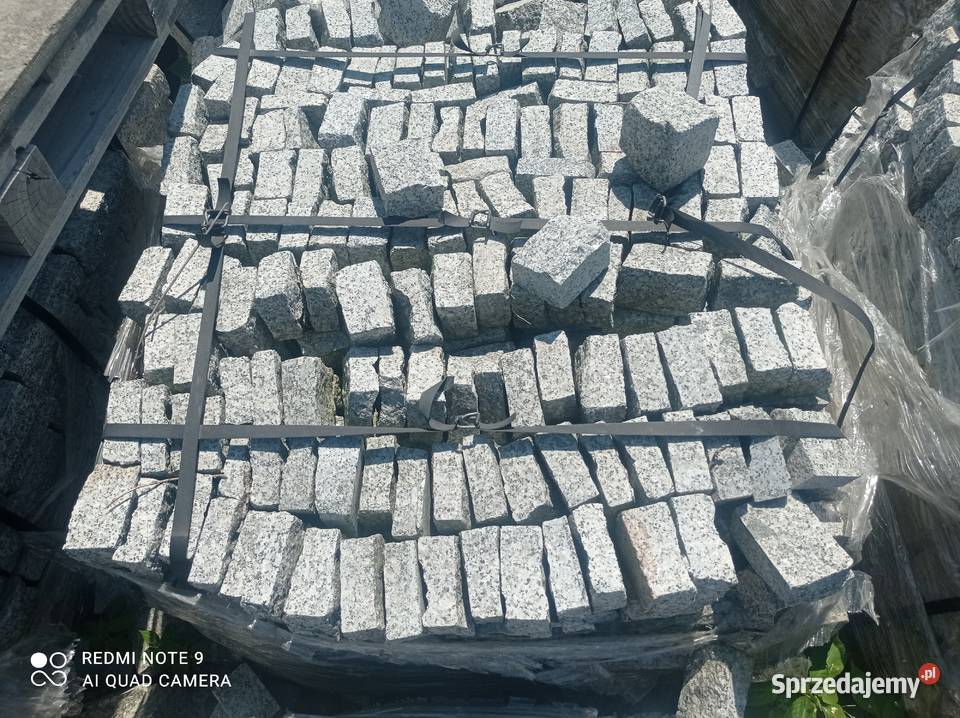 Kostka granitowa 46 x 10x8 góra cięta płomboki Strzegom