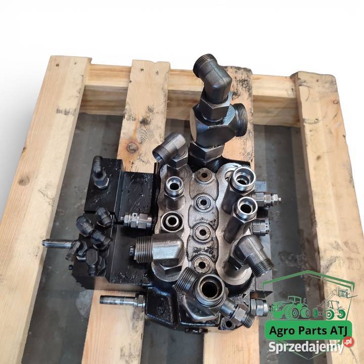 Manitou MLT 627 Rozdzielacz hydrauliczny Układ hydrauliczny Ciechanowiec