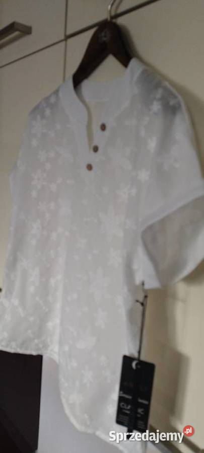Bluzka biała w kwiatki wyciskane białe