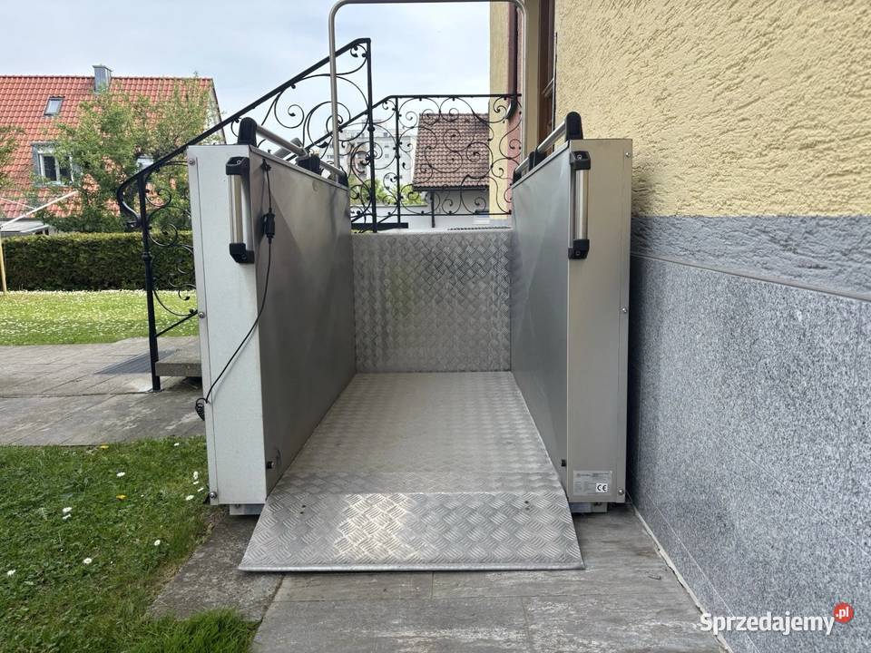 Platforma z podnośnikiem wózków inwalidzkich Zielona Góra