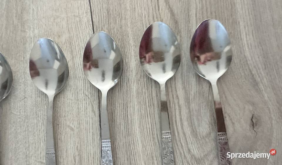 Zestaw sztućców z lat PRLu Łódź