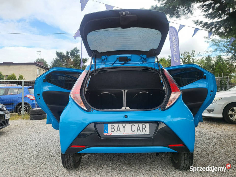 Toyota Aygo 10 70 Ładny Kolor Stan Z Niemiec 998cm3 łódzkie Pabianice sprzedam