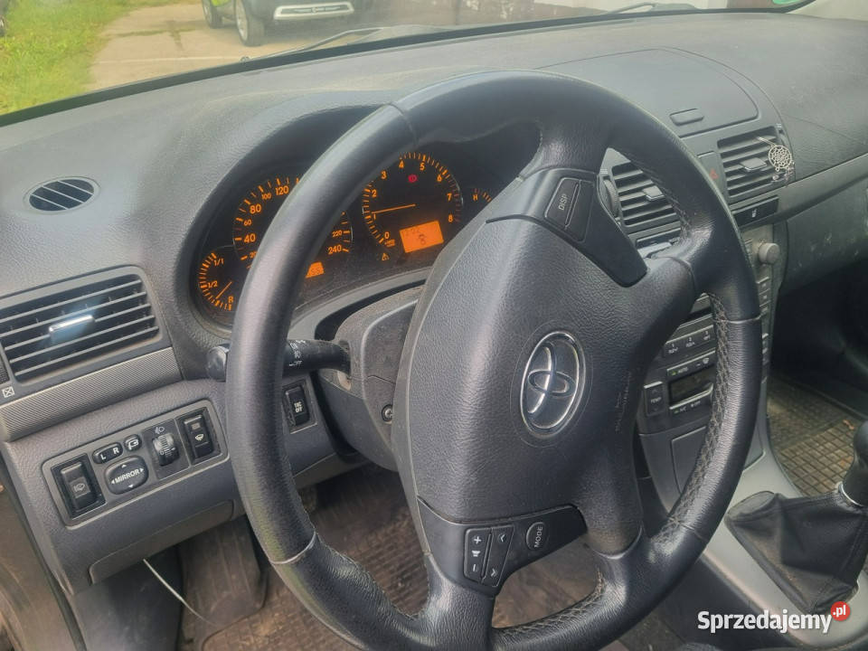 Toyota Avensis Klimatronik Alu Sprawny do jazdy Szczecin sprzedam