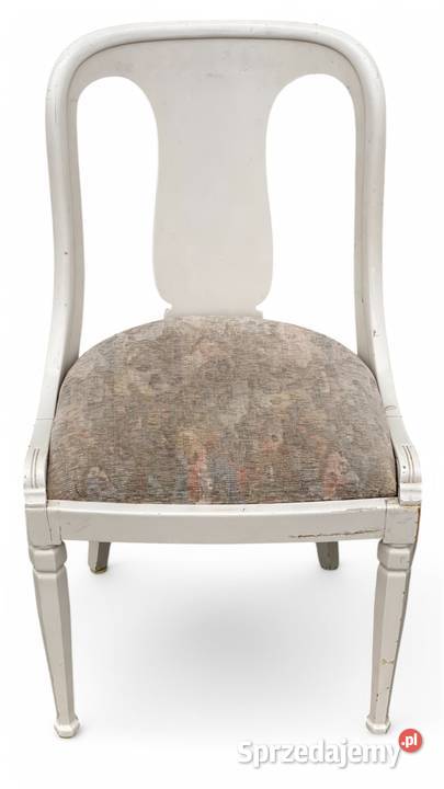 Stylowy biały stolik z czterema krzesłami Gryfice