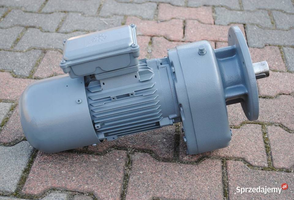 Motoreduktor kołnierzowy 055kw 22obrmin z Kargowa