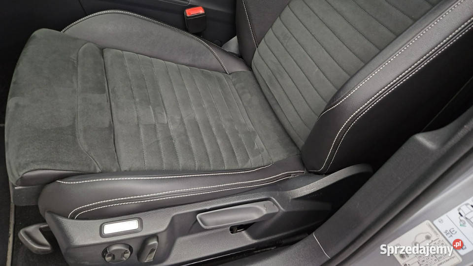 Volkswagen Passat Variant 20 TDI Elegance DSG Z automatyczna Warszawa