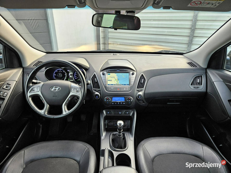 Hyundai ix35 17 CRDi 116 skóry LED zadbany światła do jazdy dziennej