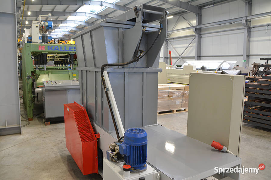 6563 RĘBAK NAZZARENO K 700