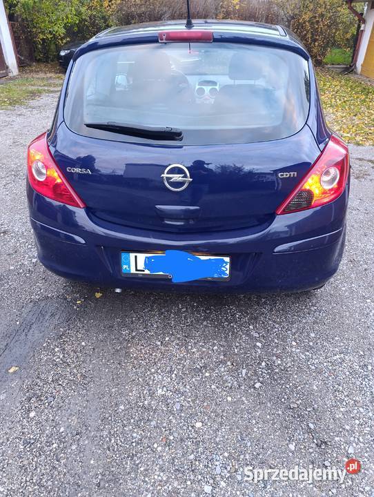 Opel Corsa 13 D oszczędny długie opłaty 2012r sprzedam