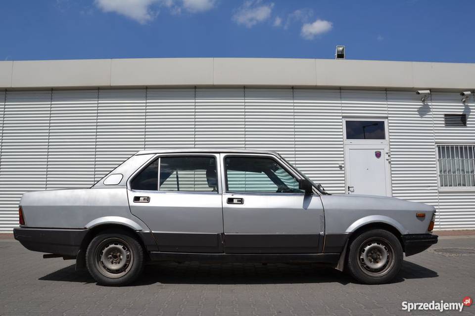 Fiat 132 argenta