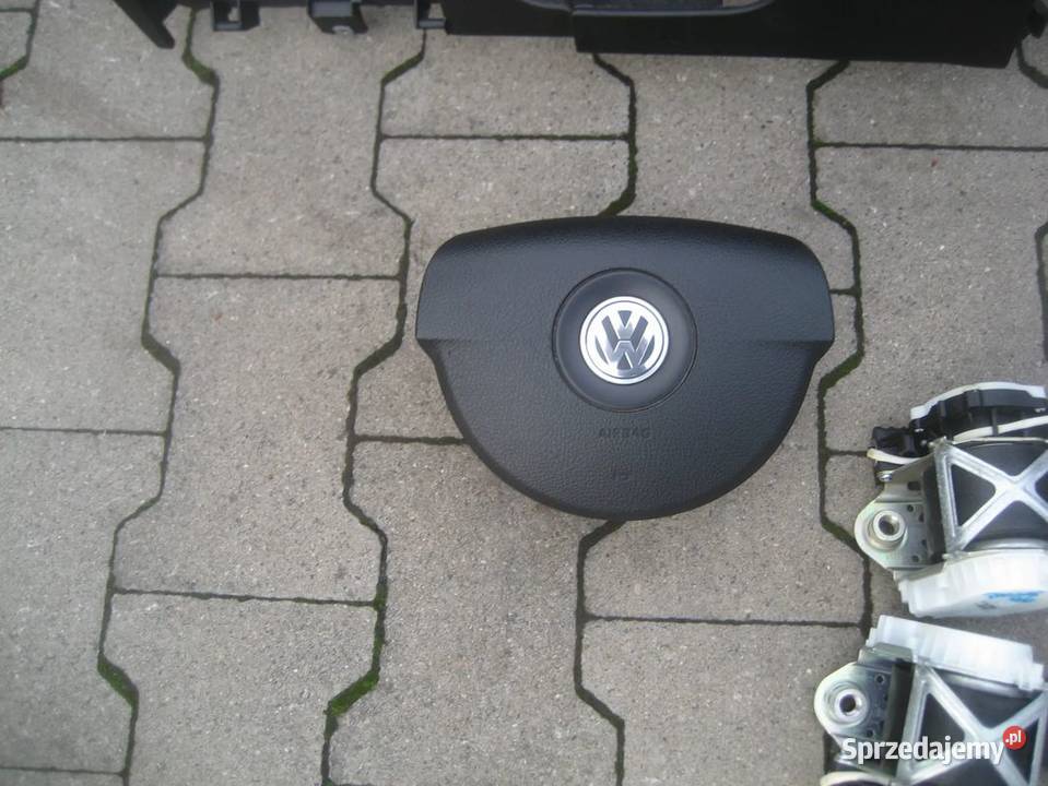 vw passat b6 0510r deska rozdzielcza konsola Rakoniewice