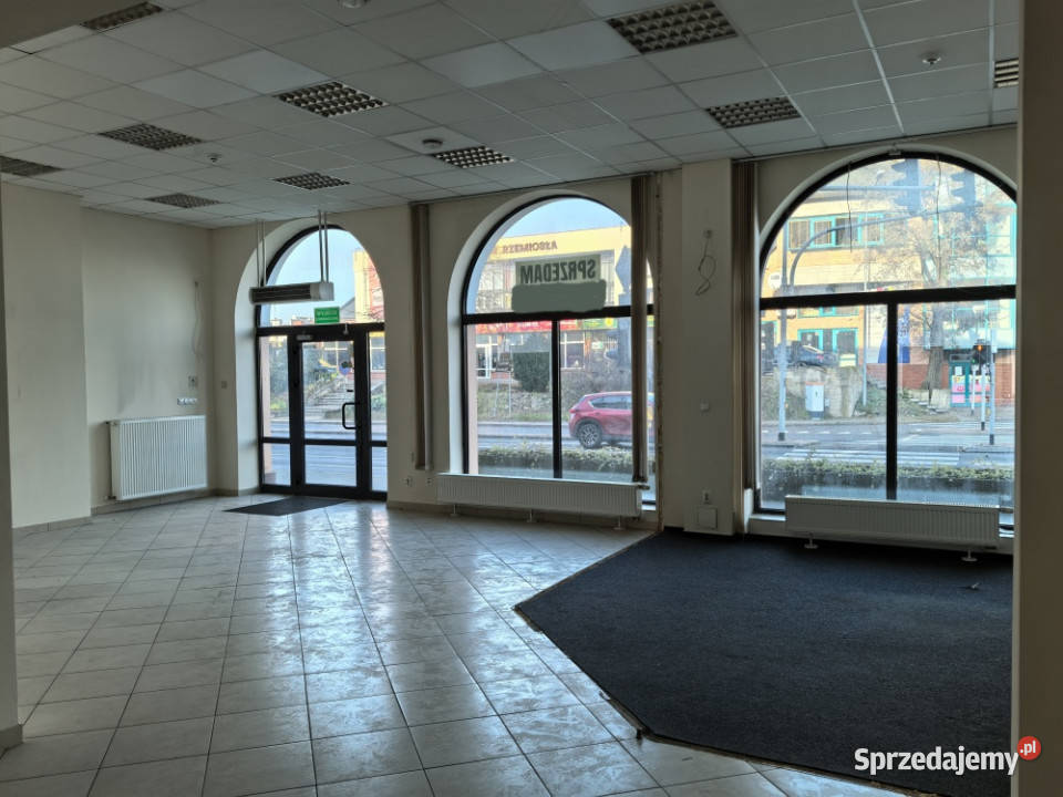 Sprzedam wynajmę 4000zł/m2 Ciechanów