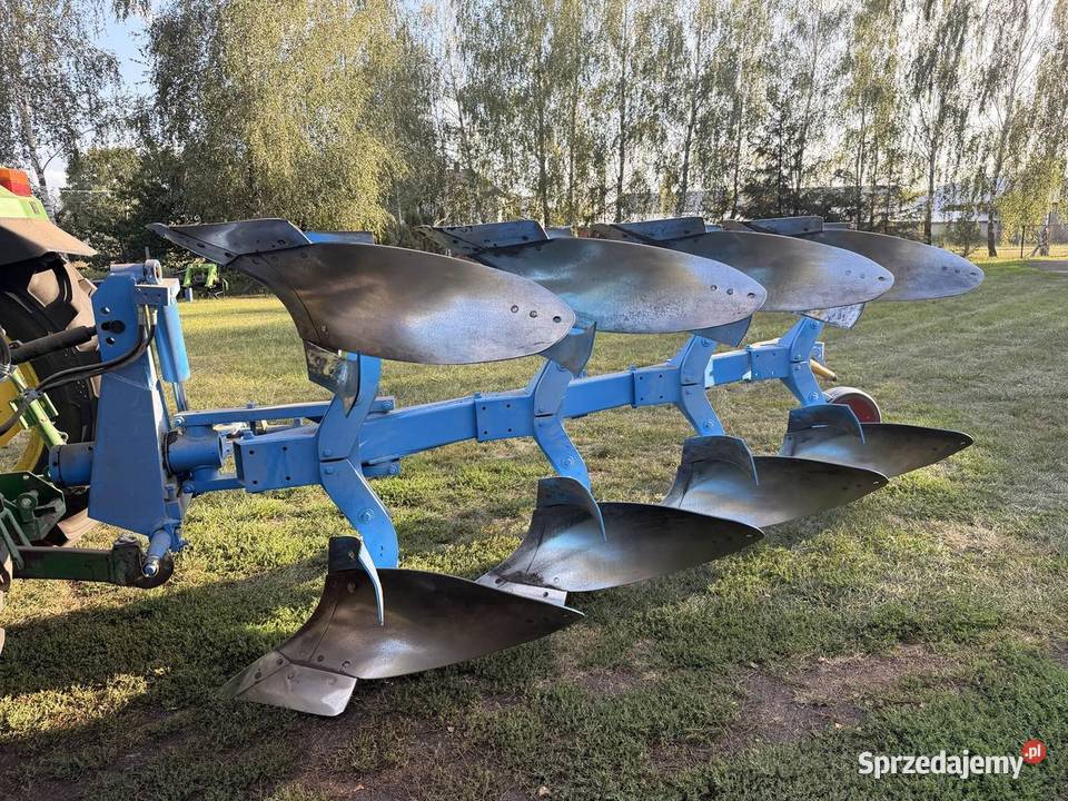 Plug obrotowy 4 skibowy Overum