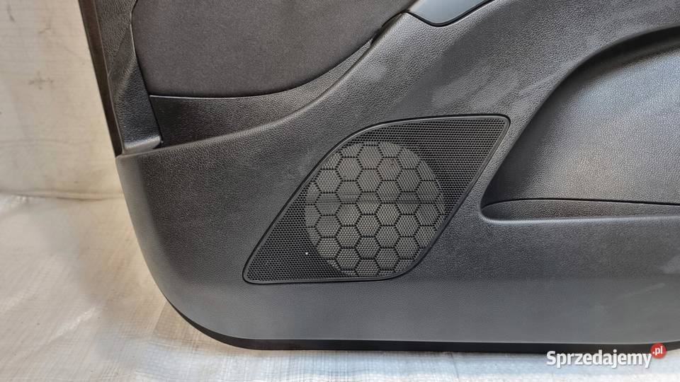 Opel Meriva B lift boczek tapicerka drzwi prawy