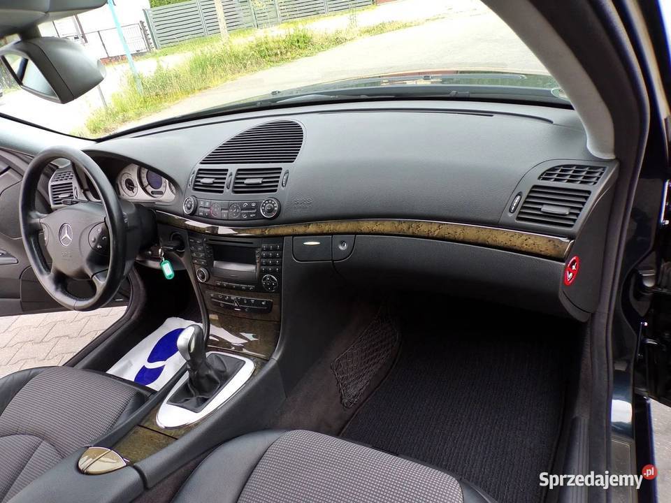 Mercedes Klasa E W211 zadbany relingi dachowe