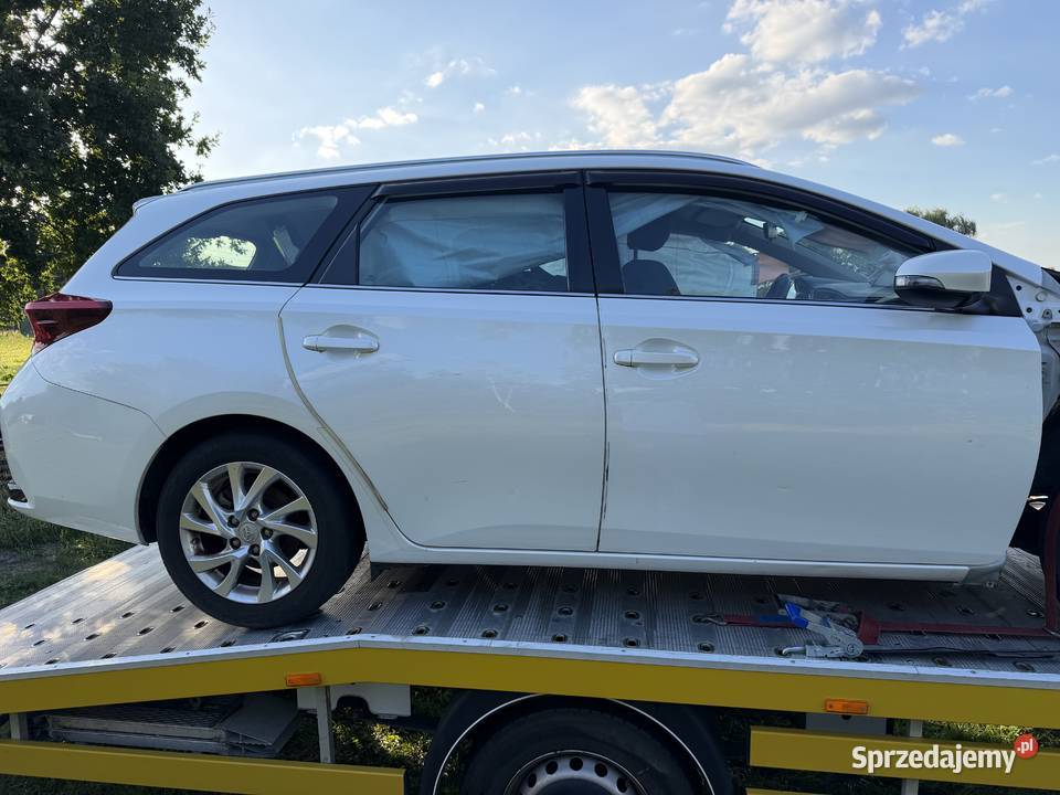 Toyota Auris Hybryda Uszkodzony Okazja mazowieckie Warszawa