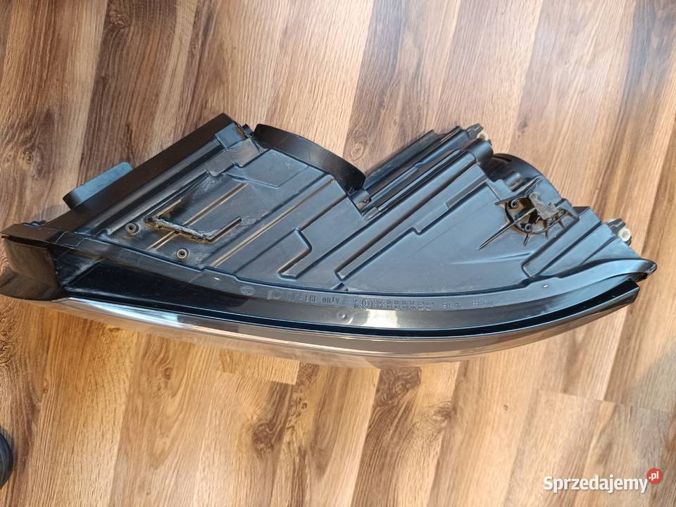 Reflektory przednie komplet Volkswagen Tiguan 20 Mogilany