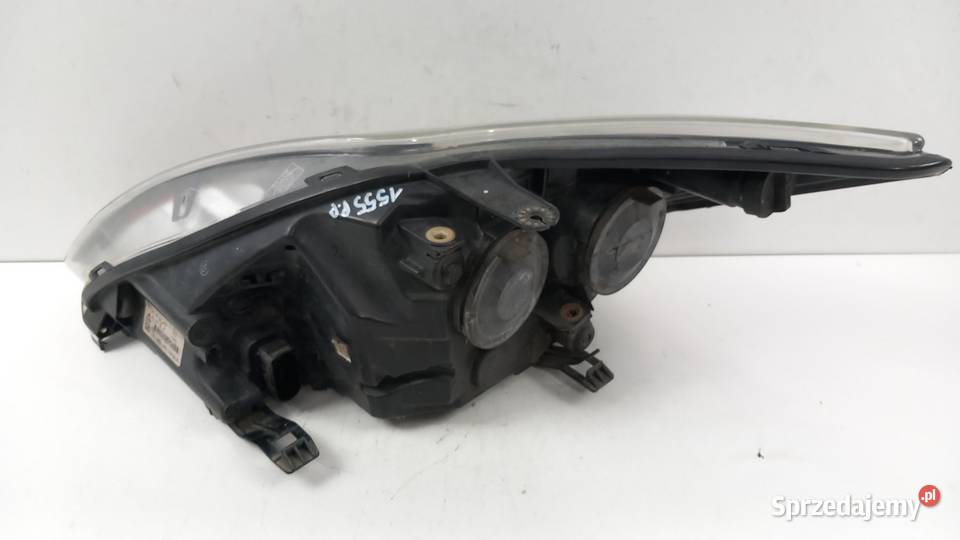 FORD FOCUS MK2 LIFT LAMPA PRZÓD PRAWA Lampy przednie wielkopolskie Zbierkowo