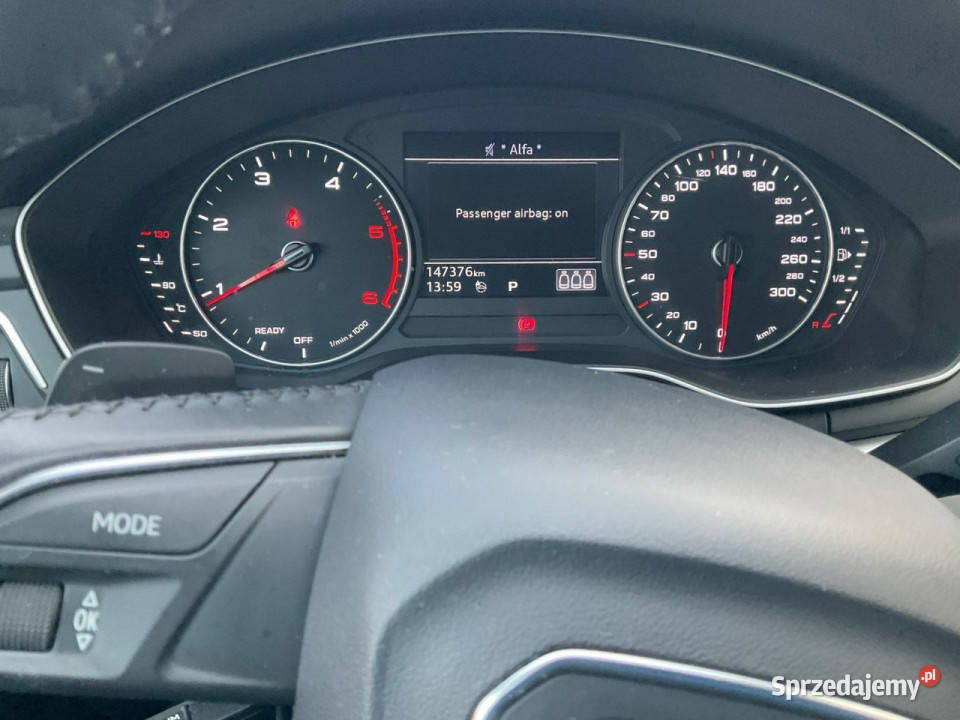 Audi A4 Avant B9 2015 Sadlno