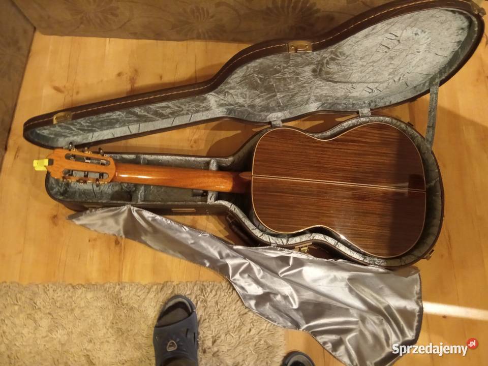 Gitara Klasyczna z pokrowcem w stanie na Ełk