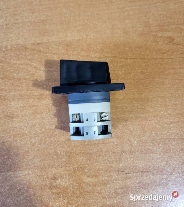 Łącznik krzywkowy pakietowy Obzor VS161 500V 16A Włodawa