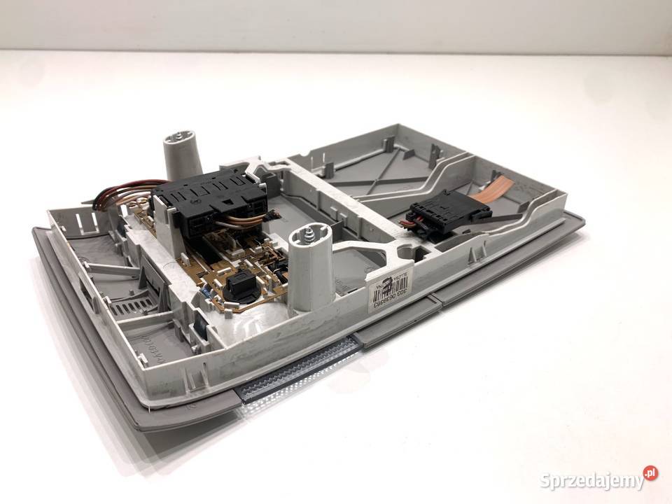 LAMPA SUFITOWA OPEL ASTRA H 13112203 Hatchback osobowe Pozostałe