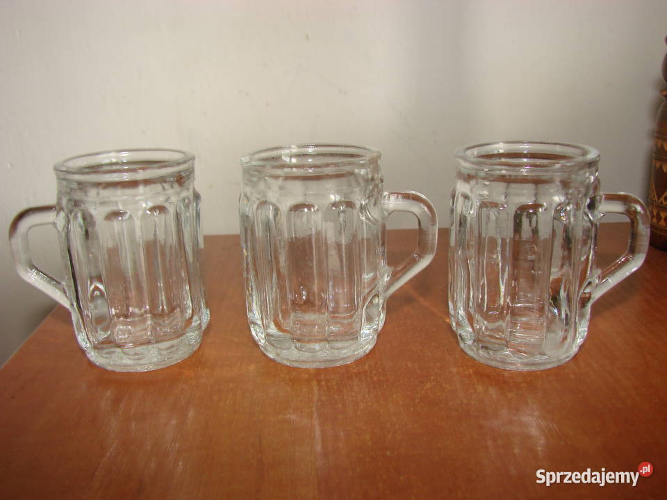 mały szklany kufelek PRL pomorskie sprzedam