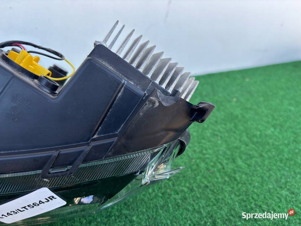 DACIA SPRING 2021R LEWA LAMPA PRZÓD GÓRNA LED