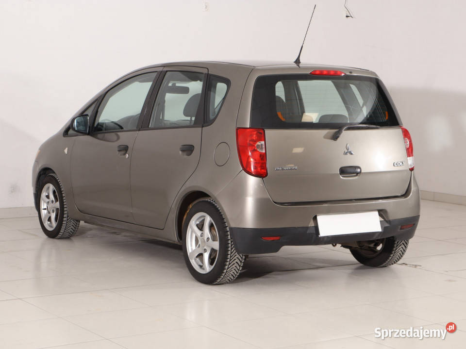 Mitsubishi Colt 13 nieuszkodzony Colt