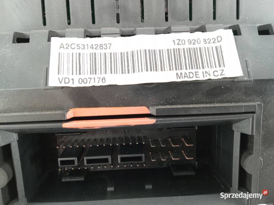 LICZNIK 1Z0920822D 19 TDI Skoda Octavia II osobowe
