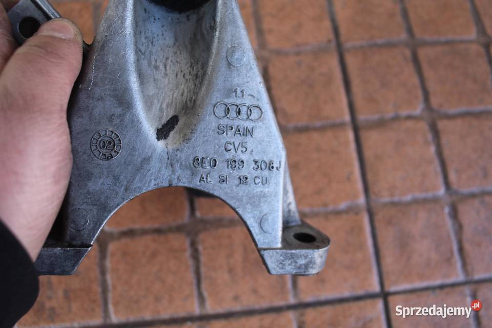 ŁAPA SILNIKA AUDI A4 B6 25 TDI 8E0199308J osobowe wielkopolskie