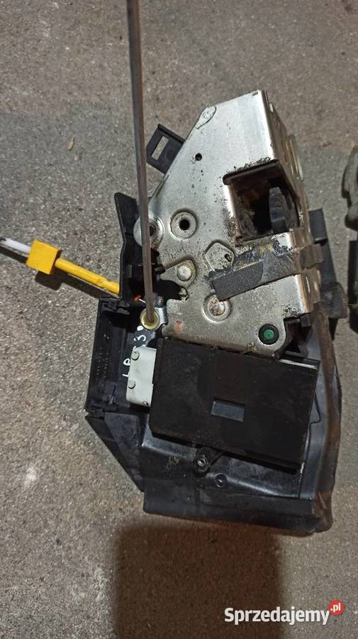 Zamek Lewy przedni E39 kierowcy EUROPA Dębica