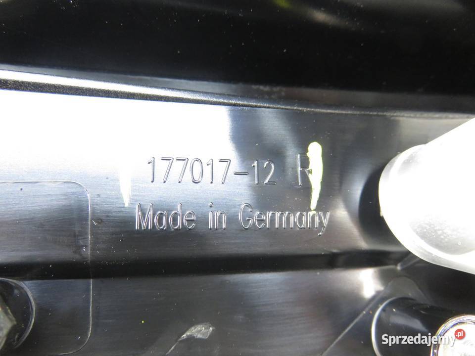 LAMPA PRAWA TYLNA KLAPA FORD GALAXY II 17701712