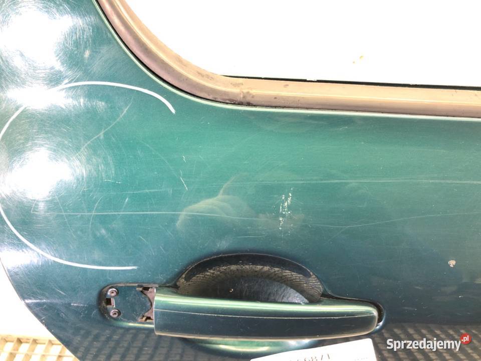 DRZWI PRAWY TYŁ PEUGEOT 307 Hatchback 0012