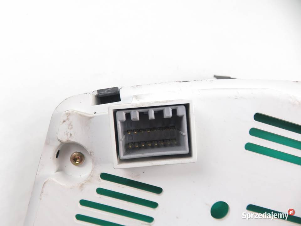 LICZNIK KIA SPORTAGE II 20 CRDi 940031F430