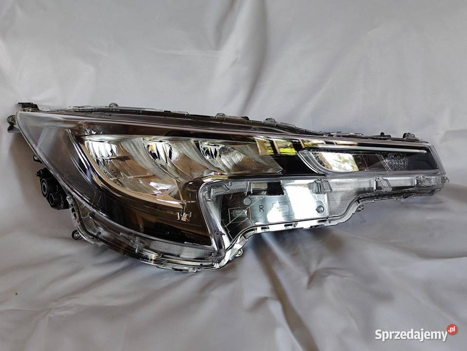 LAMPA LED PRAWY PRZÓD COROLLA E210 8111002S70 wielkopolskie sprzedam
