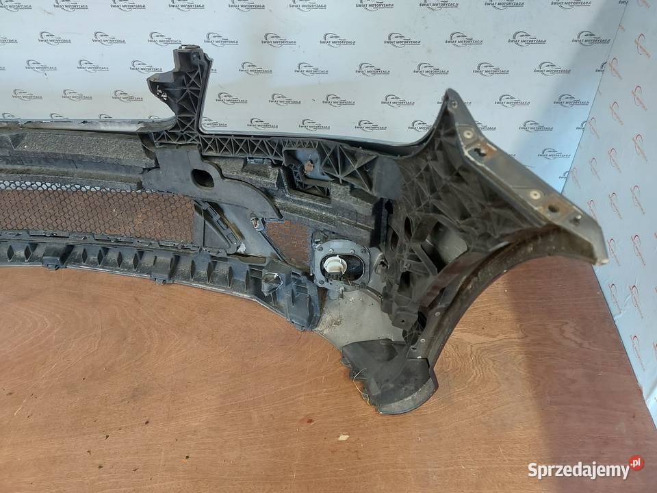 MERCEDES W204 07r zderzak przód A2048853725 Kielce
