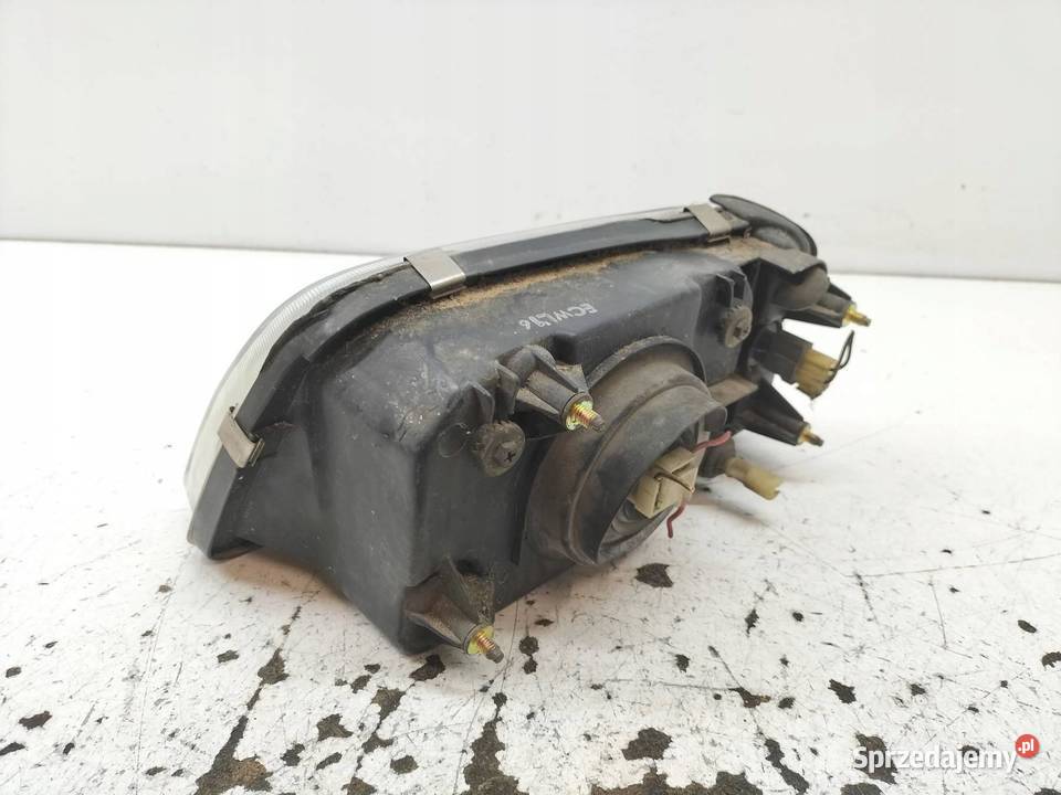 LAMPA PRZÓD PRAWA ŁADNA Daewoo Tico I 19962001 Rok produkcji 2000