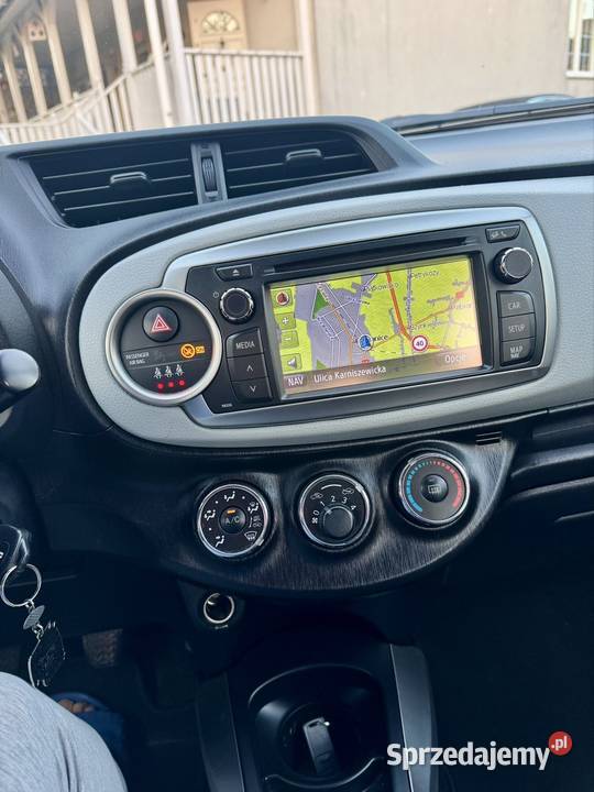 Toyota Yaris benzyna Yaris Pabianice
