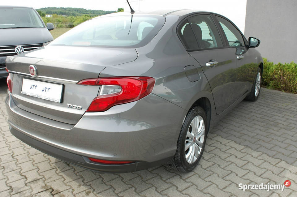 Fiat Tipo Pierwszarej 2016 II 2016 Rok produkcji 2015 Dębica sprzedam