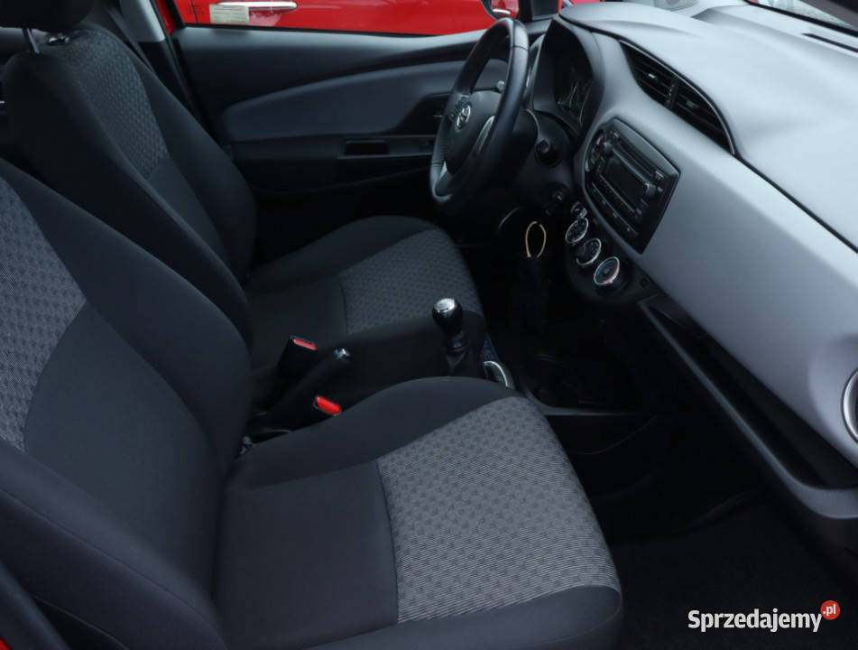 Toyota Yaris 10 VVTi Yaris