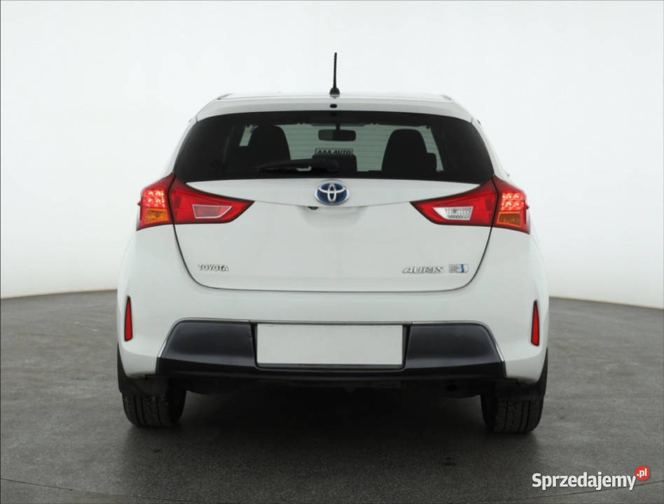 Toyota Auris Hybrid światła do jazdy dziennej Piaseczno