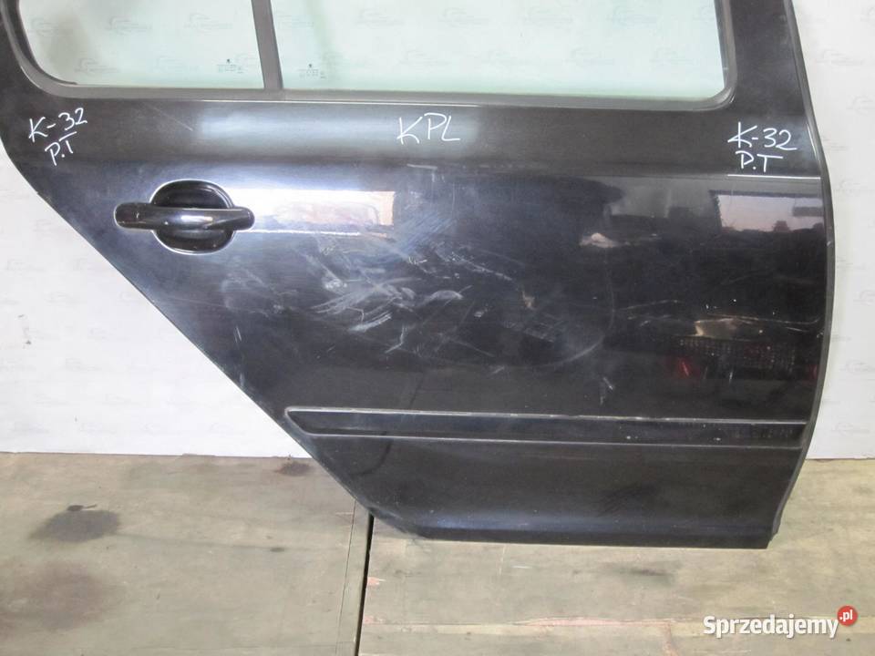OCTAVIA II LIFT 11r drzwi prawy tył