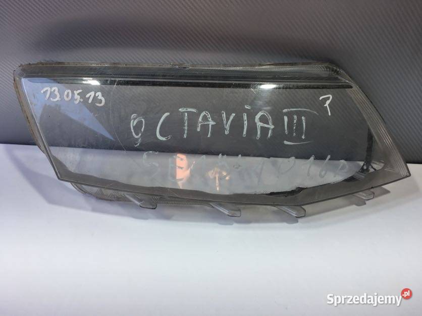 SKODA OCTAVIA III PRAWY KLOSZ Ostroróg