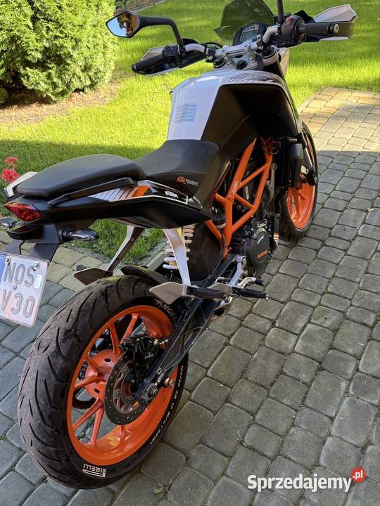KTM Duke 390 KatA2